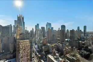 247 W 46th St, New York, NY 10036 - Photo 16