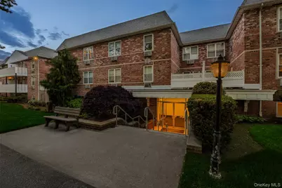 40 Daley Place #104, Lynbrook, NY 11563 - Photo 34