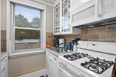 40 Daley Place #104, Lynbrook, NY 11563 - Photo 28