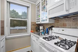 40 Daley Pl, Lynbrook, NY 11563 - Photo 28