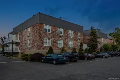 40 Daley Place #104, Lynbrook, NY 11563 - Photo 38