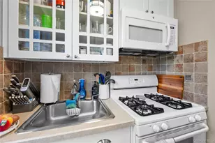 40 Daley Pl, Lynbrook, NY 11563 - Photo 18