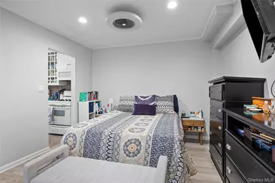 40 Daley Place #104, Lynbrook, NY 11563 - Photo 14