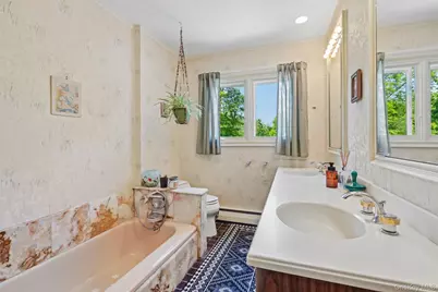 181 Finmor Drive, White Plains, NY 10607 - Photo 18