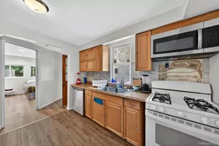 21 Dolson Ave, Middletown, NY 10940 - Photo 6