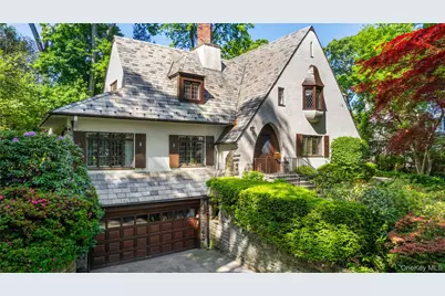 16 West Drive, Larchmont, NY 10538 - Photo 1