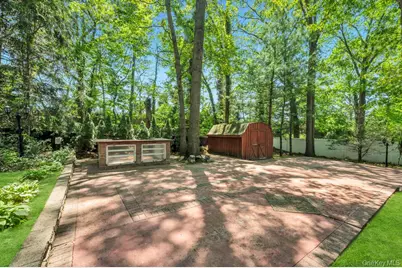 28 Penn Drive, Dix Hills, NY 11746 - Photo 28
