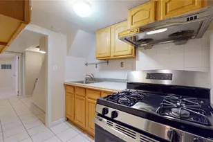 91-48 71st Ave, Forest Hills, NY 11375 - Photo 22