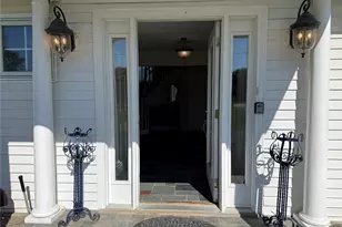 250 Oneck Ln, Westhampton, NY 11978 - Photo 2