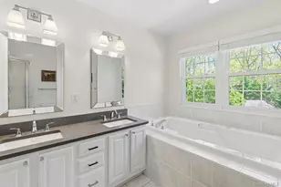 15 Rosebriar Ln, East Quogue, NY 11942 - Photo 10