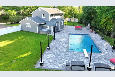 522 Moriches Road, Saint James, NY 11780 - Photo 4