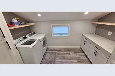522 Moriches Road, Saint James, NY 11780 - Photo 16