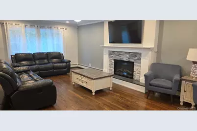 522 Moriches Road, Saint James, NY 11780 - Photo 10