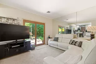 61 Hofstra Dr, Smithtown, NY 11787 - Photo 14