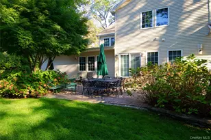 12 Avon Ln, East Hills, NY 11577 - Photo 28
