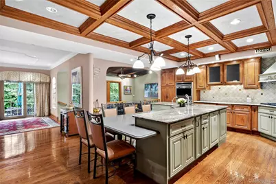 12 Avon Lane, East Hills, NY 11577 - Photo 8