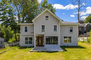 37 Monhagen Ave, Middletown, NY 10940 - Photo 2