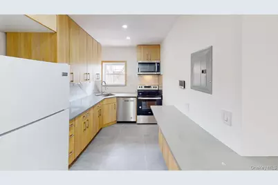 85-13 68th Avenue #2, Rego Park, NY 11374 - Photo 8