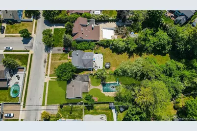 6 Shotgun Lane, Levittown, NY 11756 - Photo 30