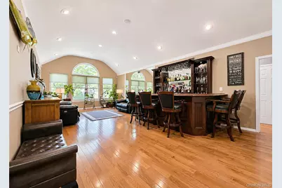 12 Laurel Lane, Holtsville, NY 11742 - Photo 4