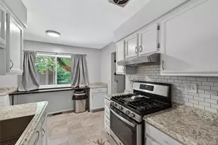 2 Acorn Ct, Highland Mills, NY 10930 - Photo 10