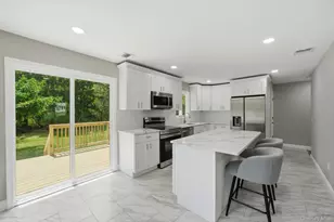 4 Evans St, Coram, NY 11727 - Photo 4