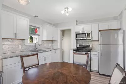 28 Ziegler Avenue, Poughkeepsie, NY 12603 - Photo 4