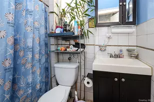 110 E Roosevelt Ave, Roosevelt, NY 11575 - Photo 14