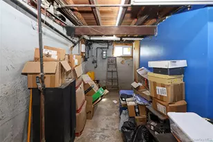 110 E Roosevelt Ave, Roosevelt, NY 11575 - Photo 20