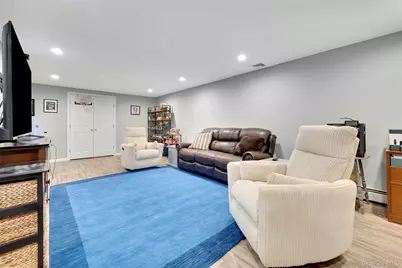 10 Pleasant Ridge Road, Valhalla, NY 10595 - Photo 26