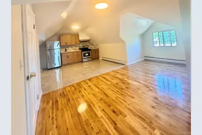 61-41 173rd Street #3rd fl, Fresh Meadows, NY 11365 - Photo 4