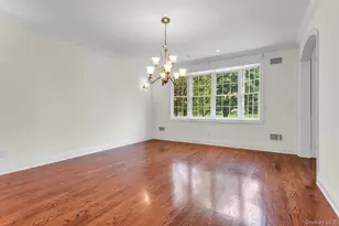 11 Plandome Dr, Manhasset, NY 11030 - Photo 10