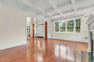 11 Plandome Dr, Manhasset, NY 11030 - Photo 8
