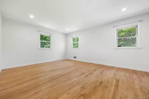 372 Heathcote Rd, Scarsdale, NY 10583 - Photo 14