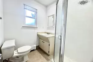 4 Ashwood Rd, Port Washington, NY 11050 - Photo 6