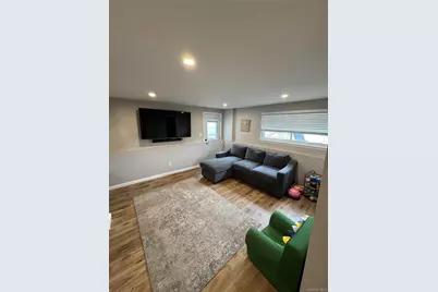 12 Weiss Place, Deer Park, NY 11729 - Photo 6