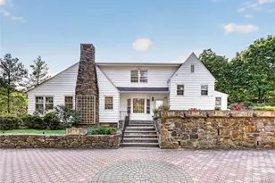 6 Raven Way, Pleasantville, NY 10570 - Photo 32
