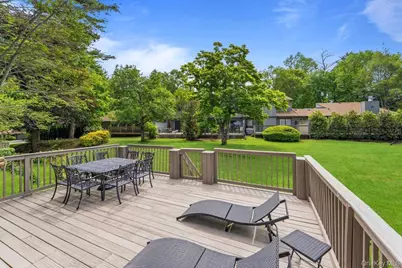 76 Estate Drive, Jericho, NY 11753 - Photo 18