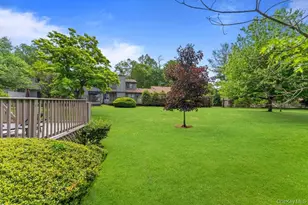 76 Estate Dr, Jericho, NY 11753 - Photo 16