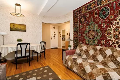 701 Gerald Court #2E, Brooklyn, NY 11235 - Photo 4