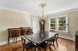 50 Roxbury Rd, Rockville Centre, NY 11570 - Photo 12