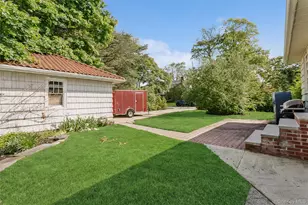 50 Roxbury Rd, Rockville Centre, NY 11570 - Photo 36