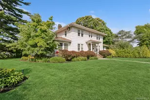 50 Roxbury Rd, Rockville Centre, NY 11570 - Photo 2