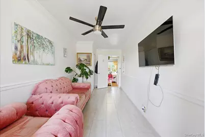 2594 Schurz Avenue, Bronx, NY 10465 - Photo 36