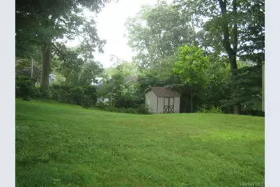 30 W George Avenue, Pearl River, NY 10965 - Photo 26