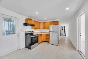20 Handsome Ave, Selden, NY 11784 - Photo 6