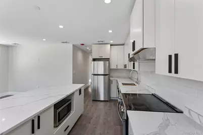 780 New York Avenue #B, Huntington, NY 11743 - Photo 16