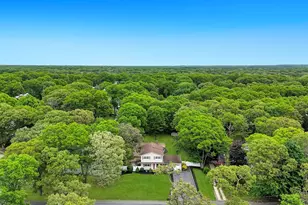 277 Magnolia Dr, Selden, NY 11784 - Photo 4
