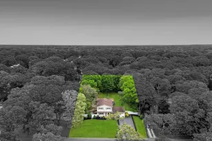 277 Magnolia Dr, Selden, NY 11784 - Photo 2
