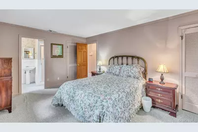 15 Palmer Drive, Sayville, NY 11782 - Photo 18